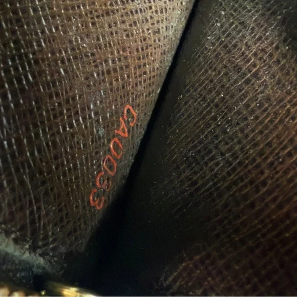 Louis Vuitton Portefeuille Sarah Damier Wallet Ebene Brown | Women’s | Used | - Picture 15 of 15